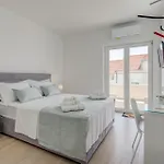 In With Wifi